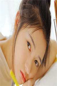 她抱着我，心里想着别的男人 全集