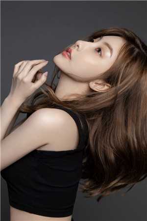 娶了绝美女神，前妻悔得满地打滚小说季星河林绾绾完结版