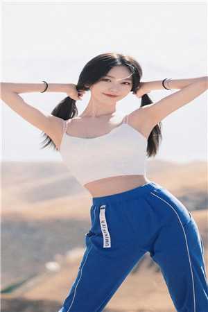 婆家偷听心声，换亲世子妃成团宠前文+后续